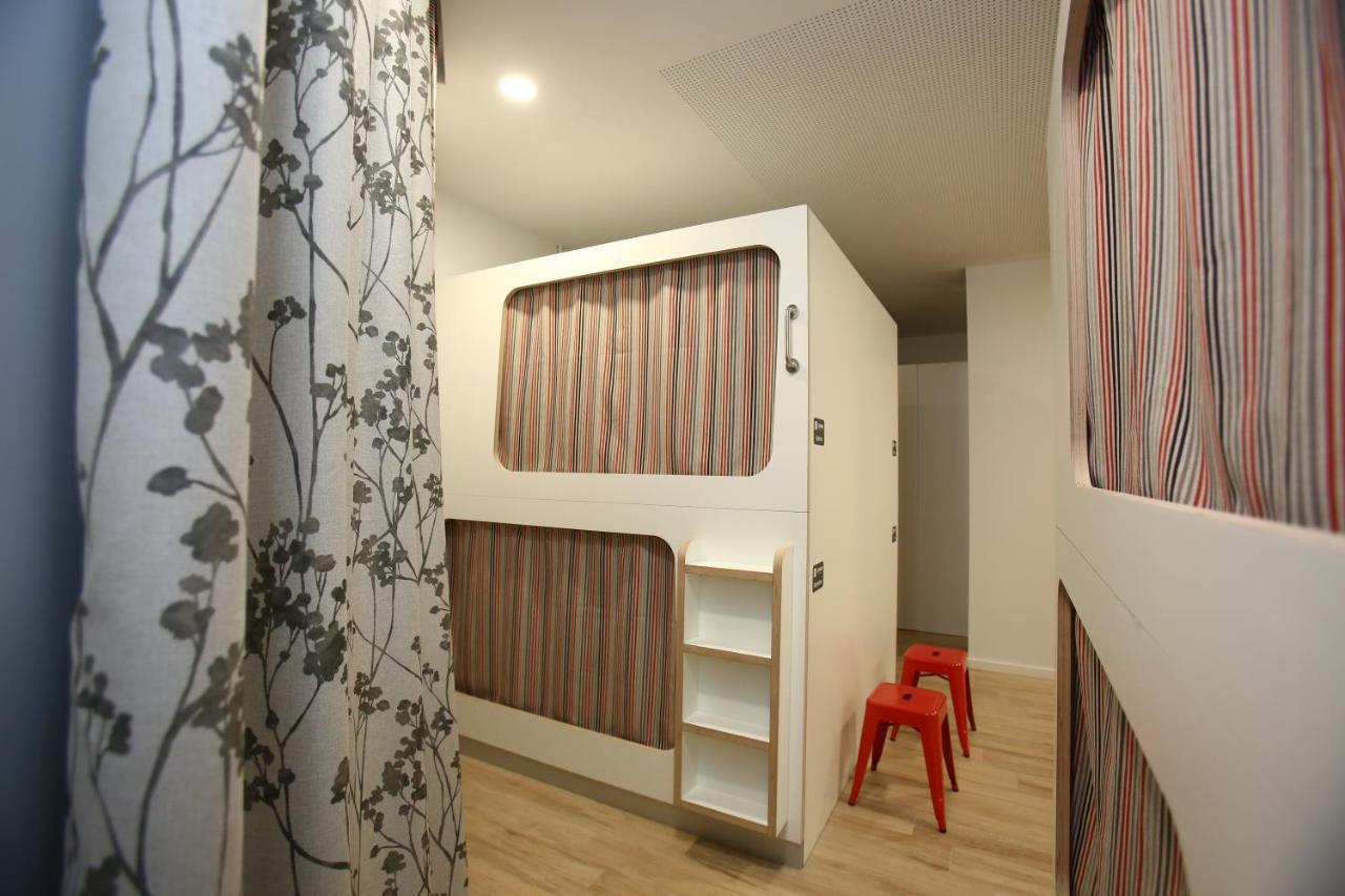 Dpaso Urban Hostel Pontevedra Eksteriør bilde