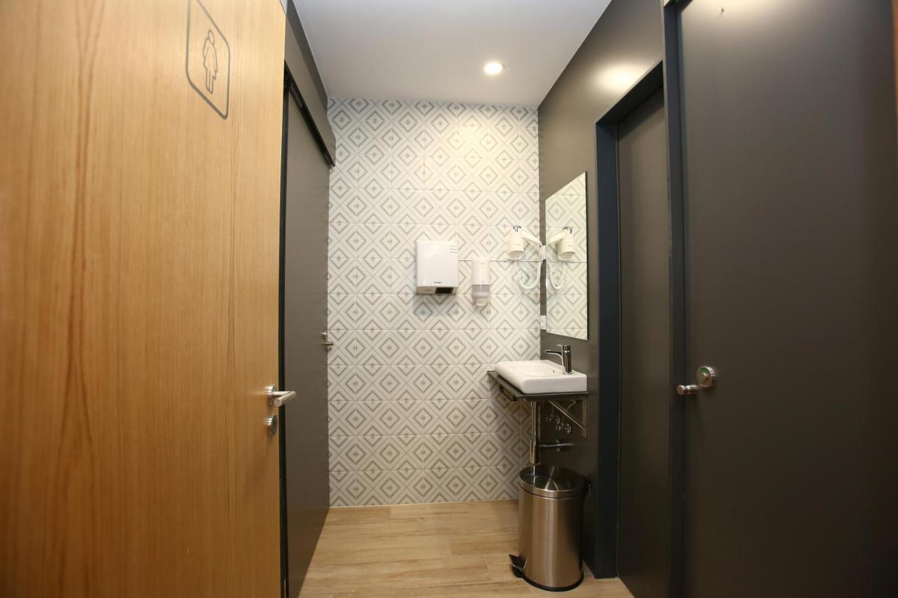 Dpaso Urban Hostel Pontevedra Eksteriør bilde