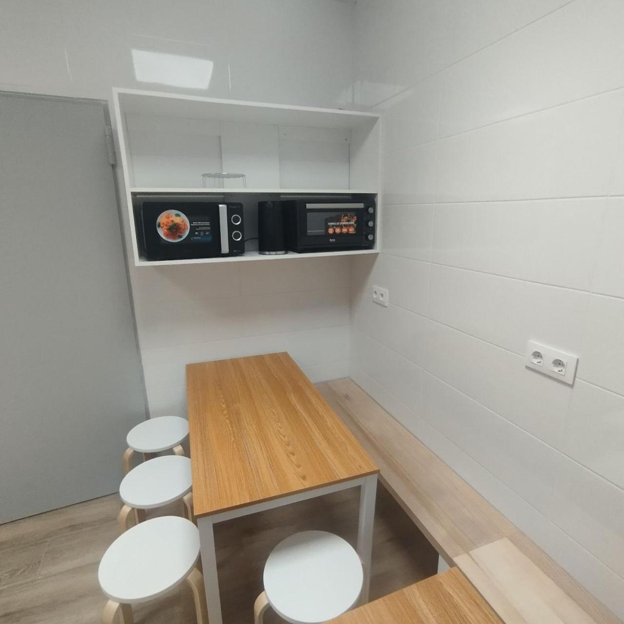 Dpaso Urban Hostel Pontevedra Eksteriør bilde