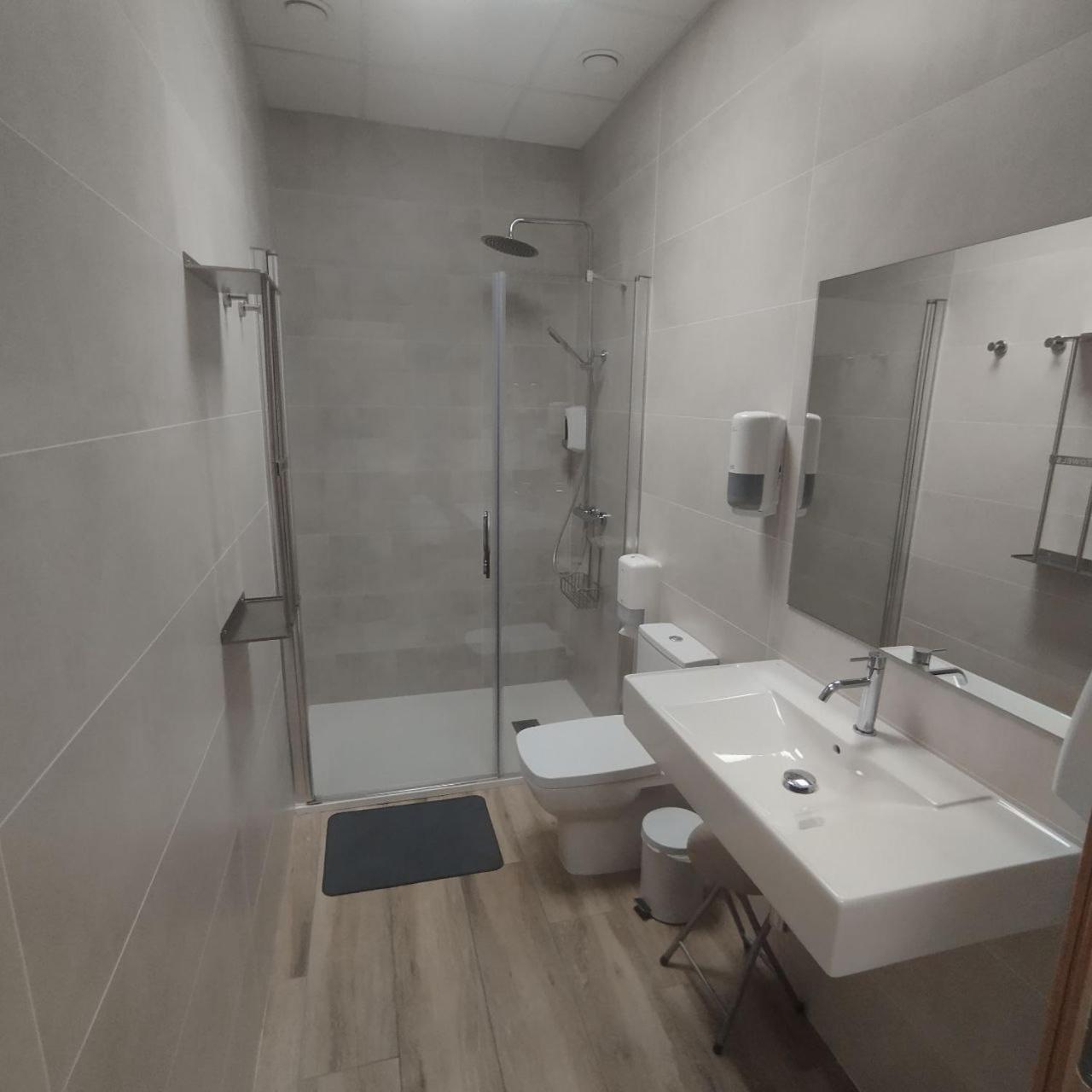 Dpaso Urban Hostel Pontevedra Eksteriør bilde